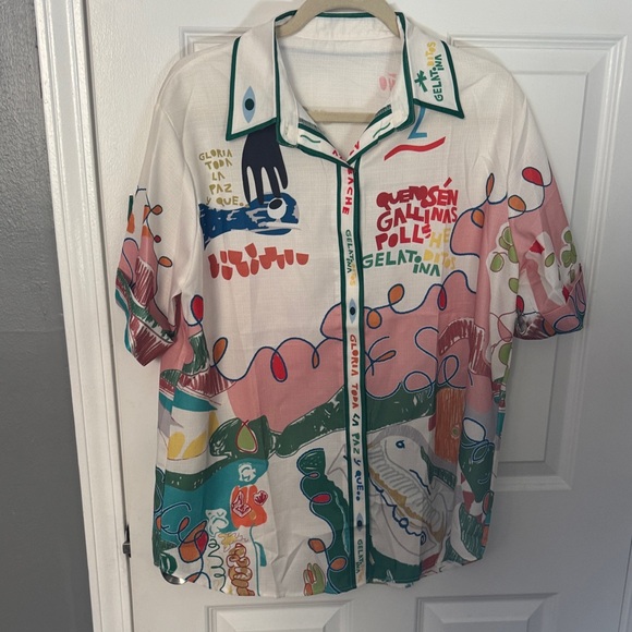 Tops - Colorful Graphic Button-Up Shirt